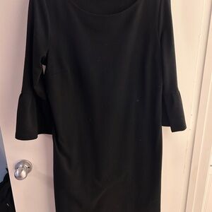 GAP Black Bell-Sleeve Long Sleeve Sheath Dress